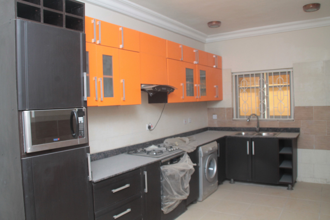 ALPHA-BEACH-ROAD-KITCHEN.jpg