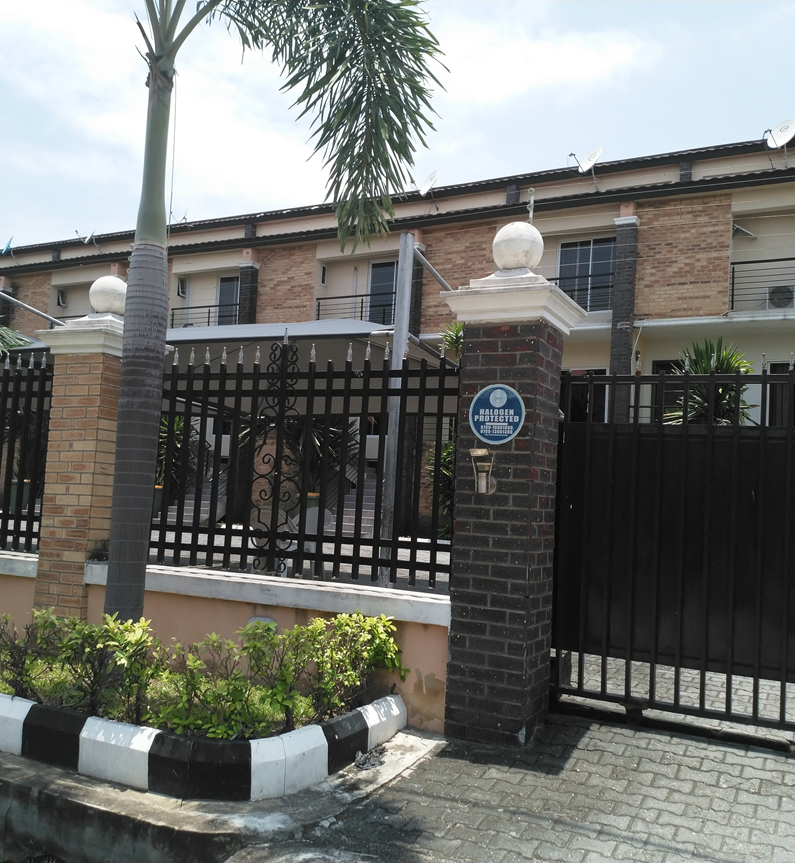Abiola-2.png