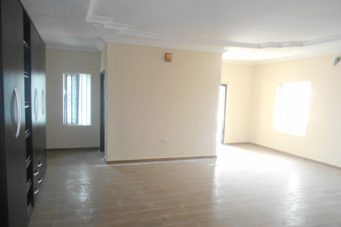 Ilasan-4-Bedroom-6.jpg