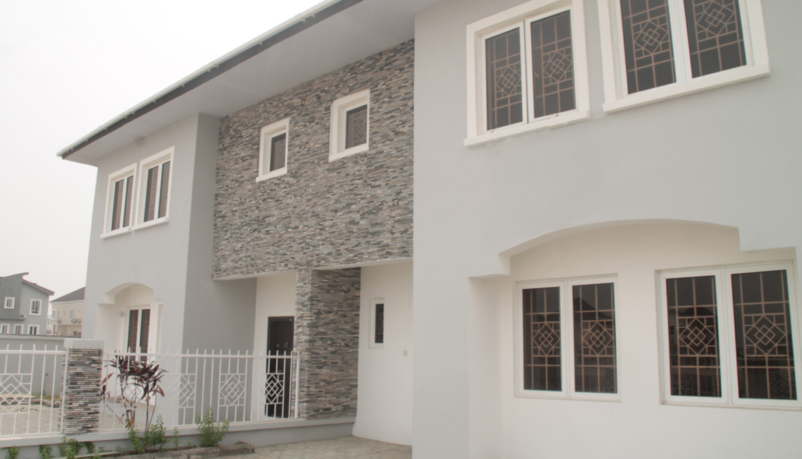 PINNOCK-EXTERNAL2.jpg