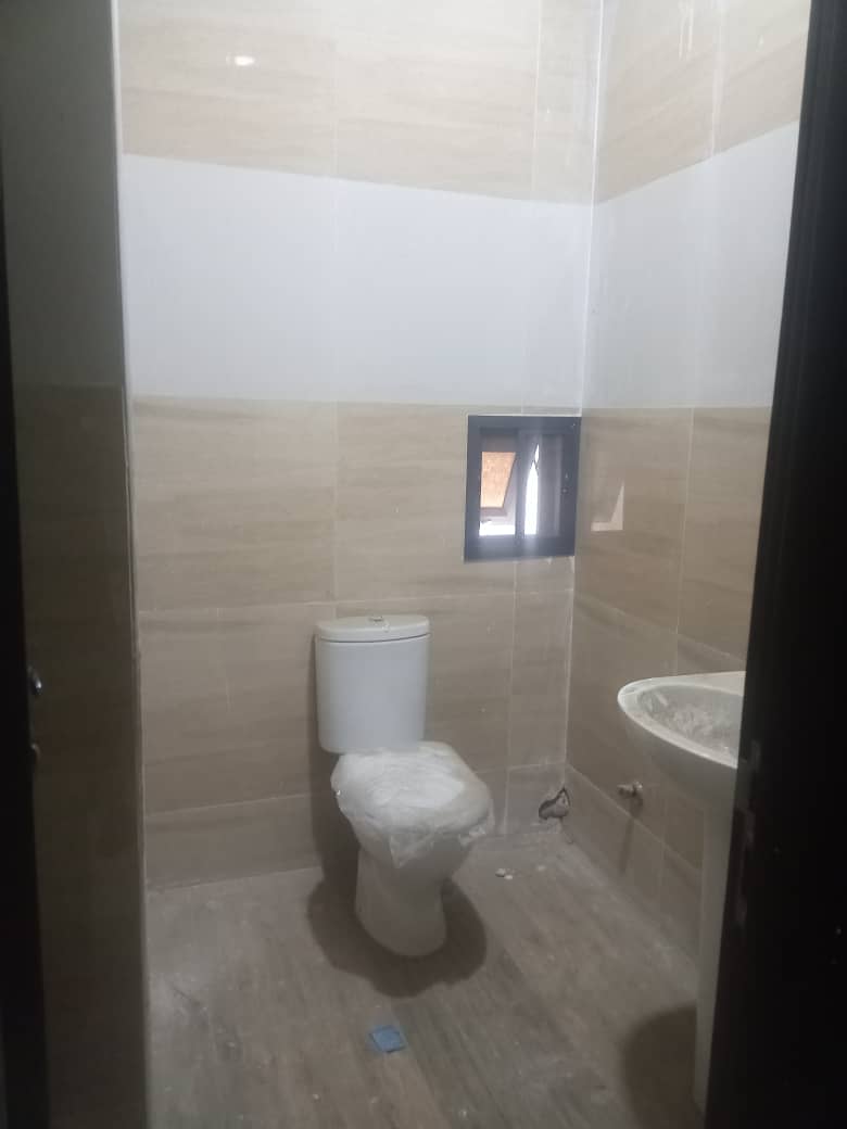 UNITS-OF-2-3-BED-ONIRU.-4.jpg