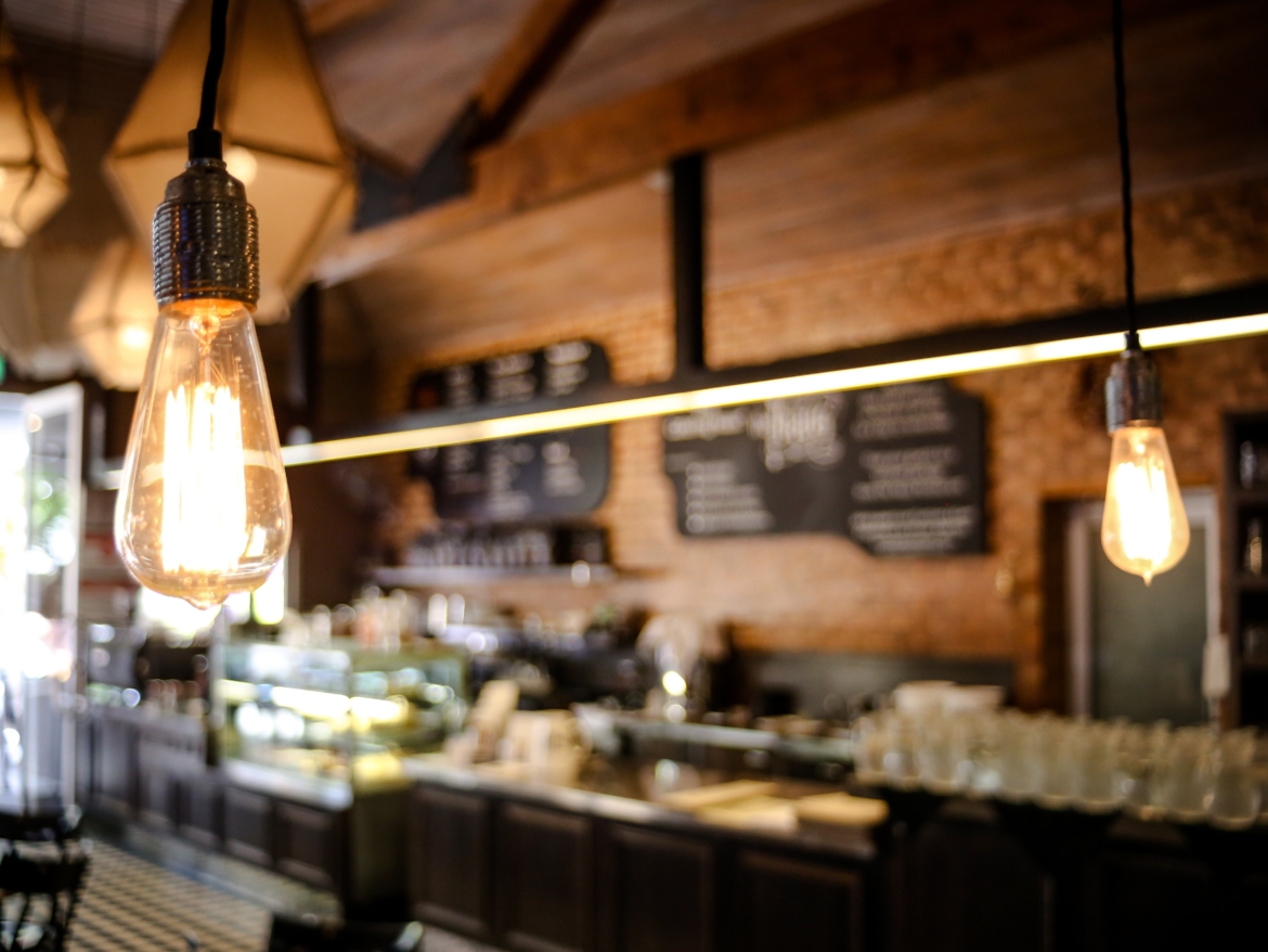 cafe-light-bulbs-macro-97815.jpg